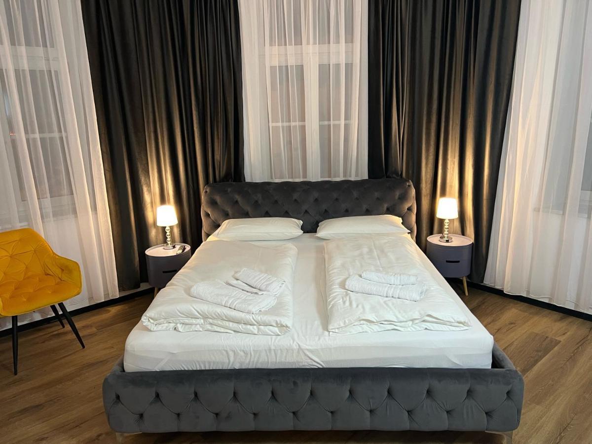 Elisei Hotel