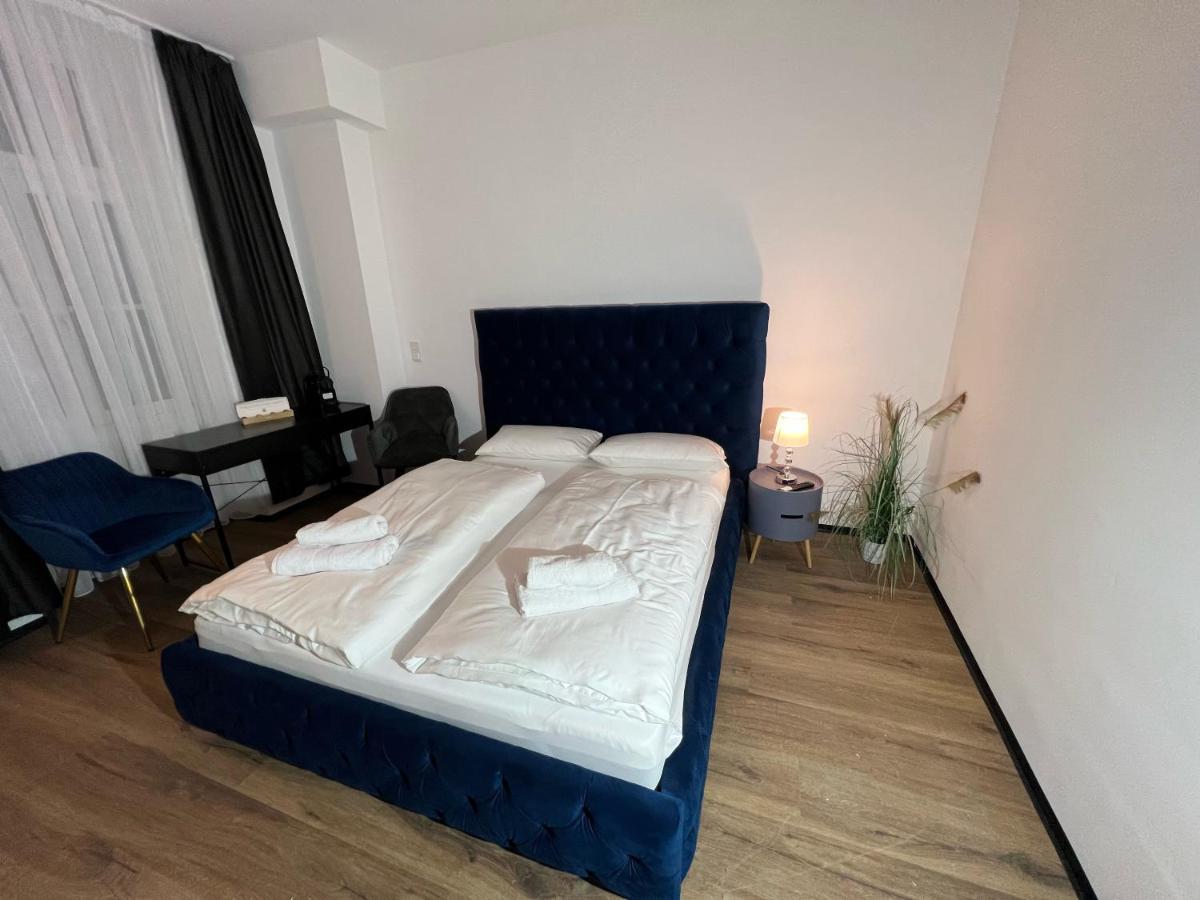 Elisei Hotel *